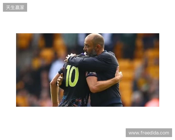 赫内斯:凯恩是最全面中锋,要是伊萨克值1.5亿欧他就值2.5亿 赫内斯:凯恩是最全面中锋,要是伊萨克值1.5亿欧他就值2.5亿