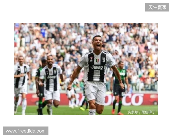 法兰克福内讧：球员场上互喷，并质疑主帅为何领先还要狂攻